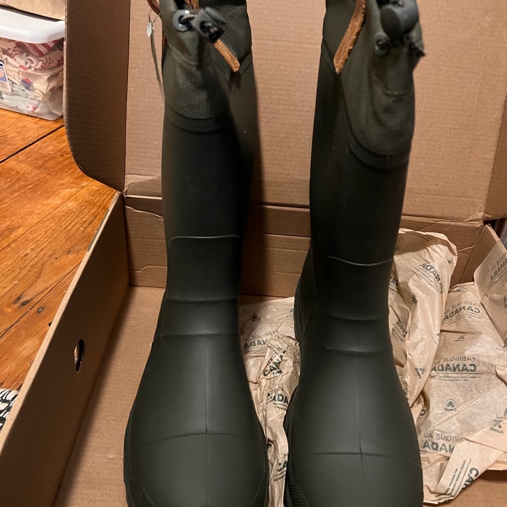 Kamik Green Men's Boots